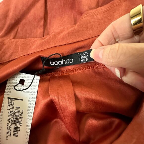 NWT Boohoo Rust Utility Cargo Belted Jumpsuit Tapered Leg Front Safari Pocket 7 - Picture 8 of 16
